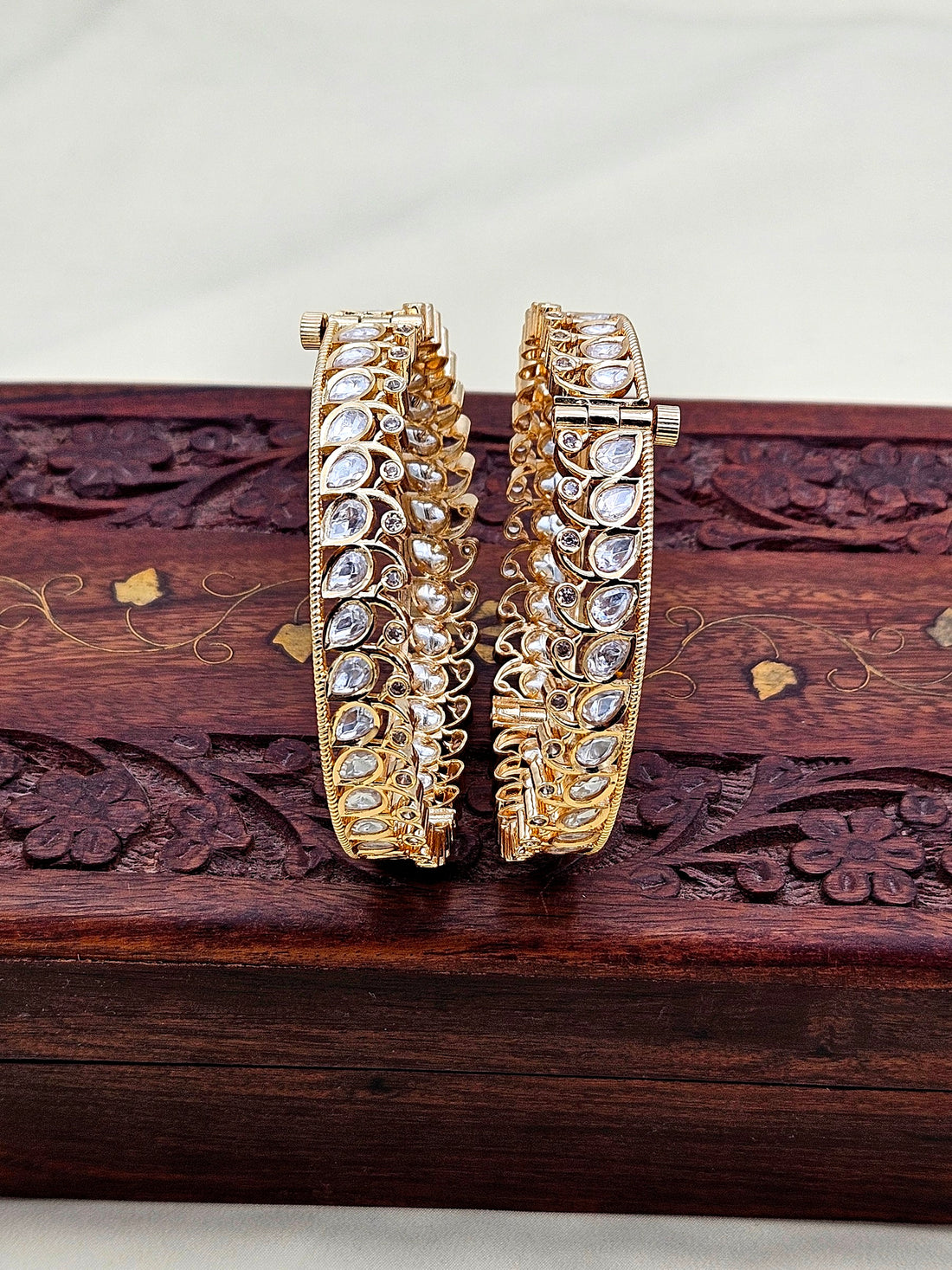 Beautiful Set of 2 Gold plated Kundan Glass Polky Designer Bangle/ Kada / Festive Bangles for women & Girls