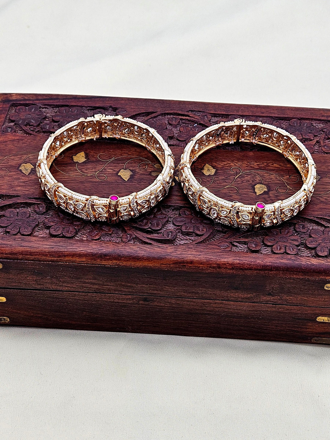 Delightful Set of 2 Gold plated AD-Faux Kundan Glass Polky Designer Bangle/ Kada / Festive Bangles for women & Girls