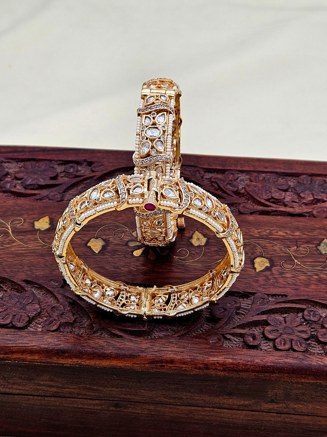 Delightful Set of 2 Gold plated AD-Faux Kundan Glass Polky Designer Bangle/ Kada / Festive Bangles for women & Girls