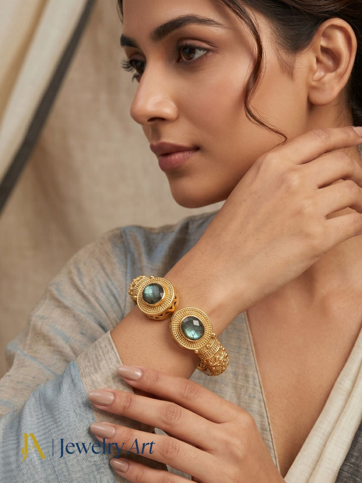 labradorite gemstone cuff bracelet antique gold tone handcrafted style
