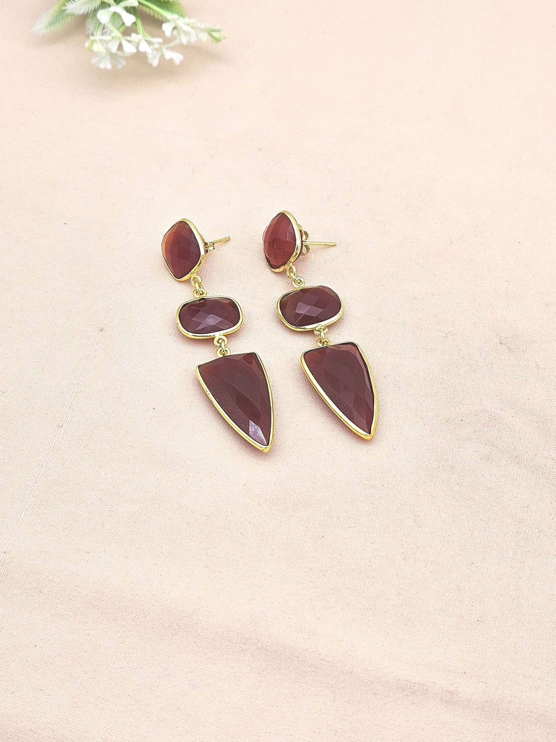 Fine Handcrafted Gold plated Red Onyx stone Charming Designer Dangle Drop Earrings