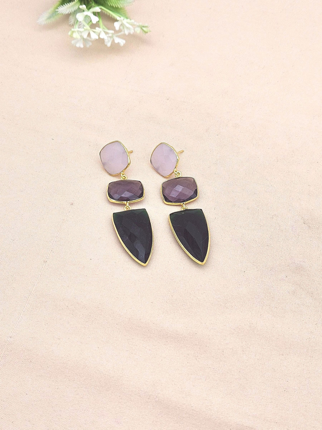 Fine Handcrafted Gold plated Rose Qtz-Amethyst-Green Onyx stone Charming Designer Dangle Drop Earrings