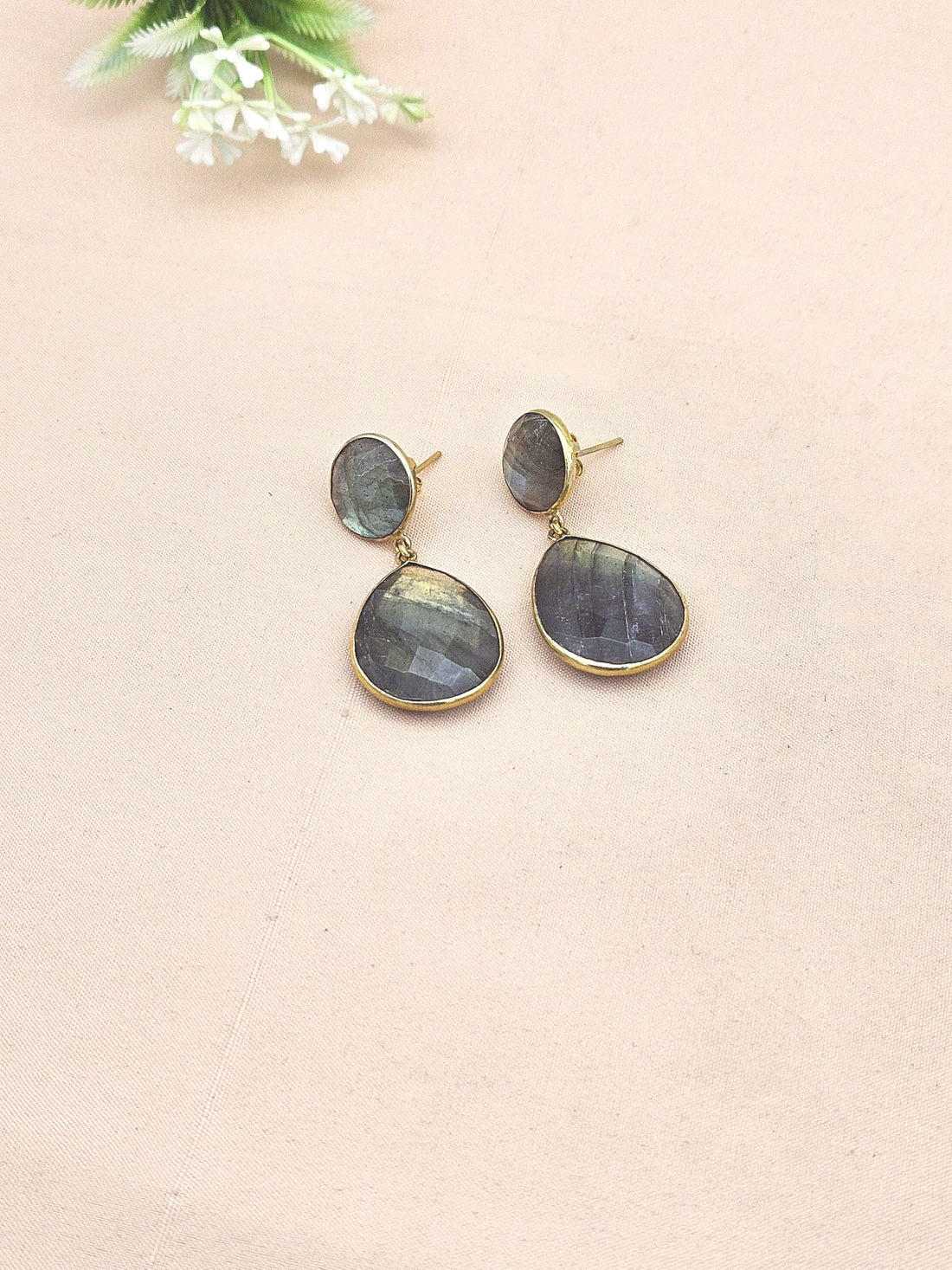 Fine Handcrafted Gold plated Labradorite stone light weight Dangle Drop Earrings