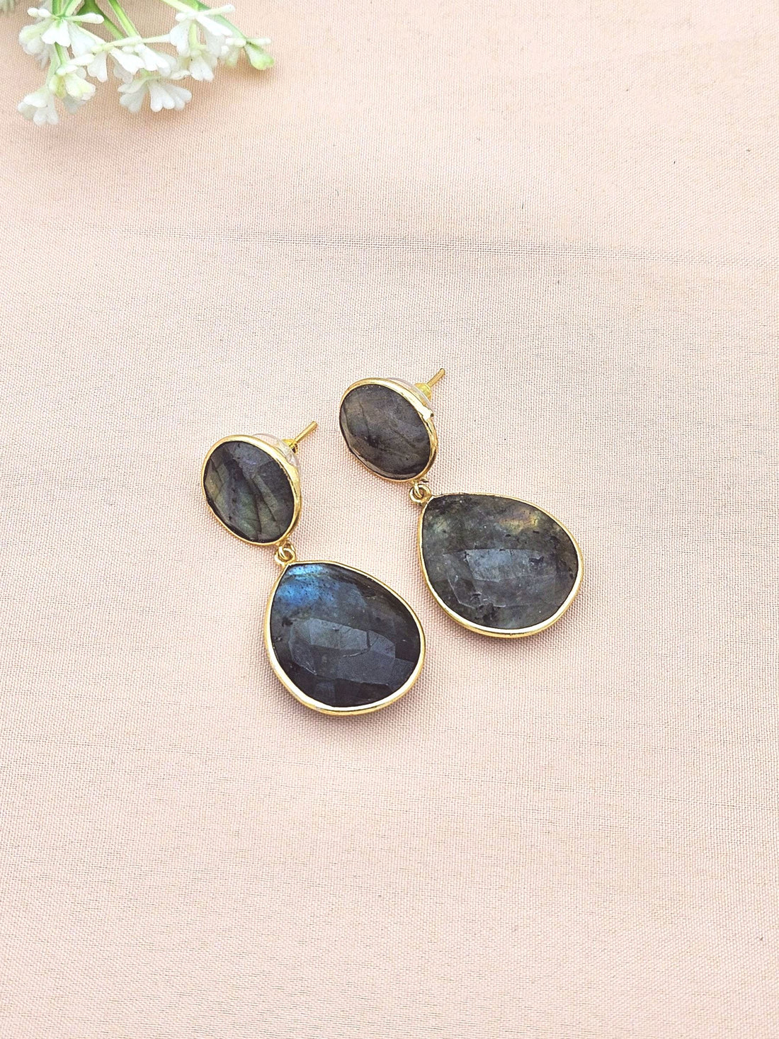 Awesome Gold Plated Fine Labradorite Bezel Setting Designer Light Weight Dangle Drop Earrings