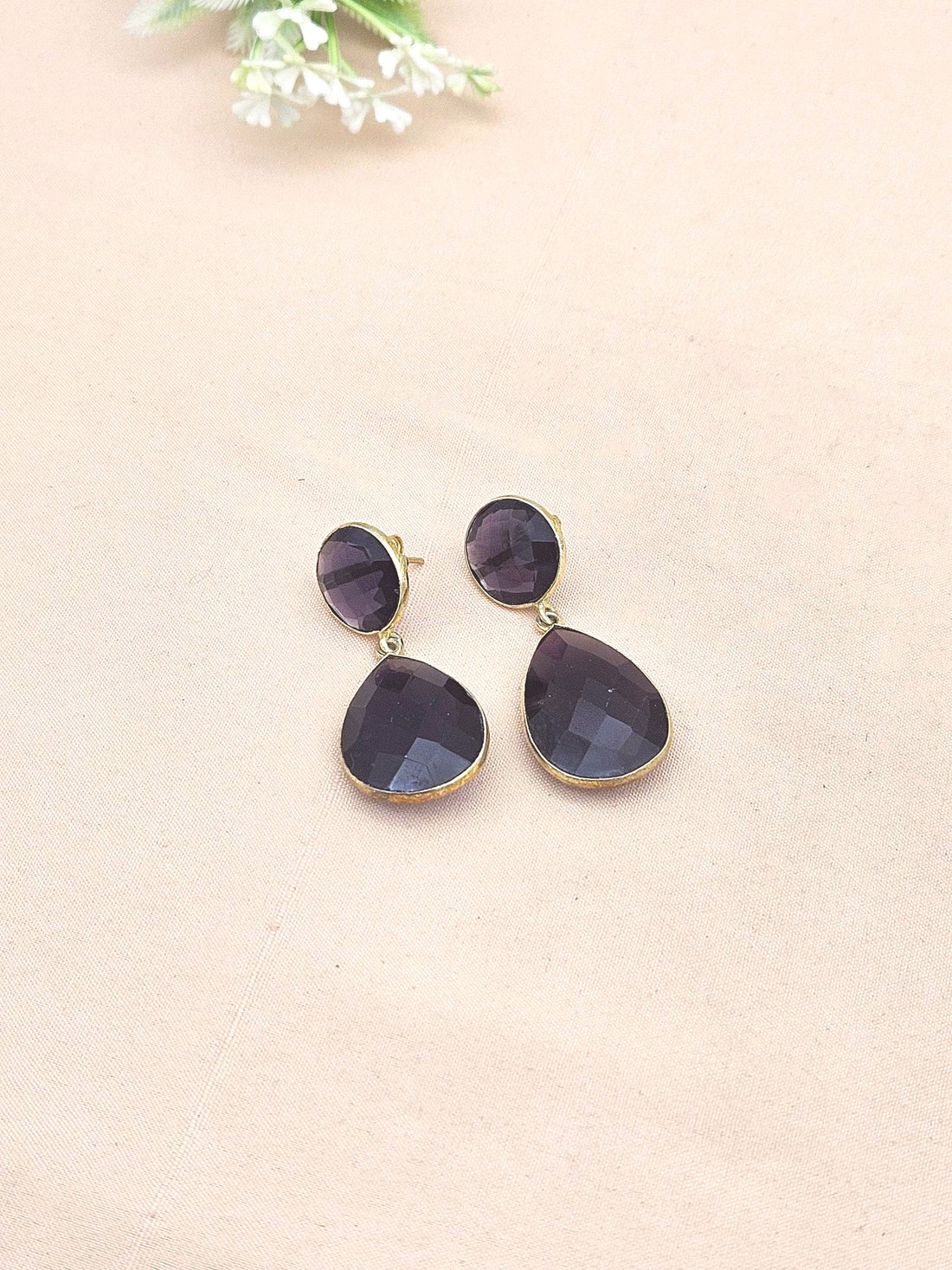 Fine Handcrafted Gold plated Amethyst stone light weight Dangle Drop Earrings