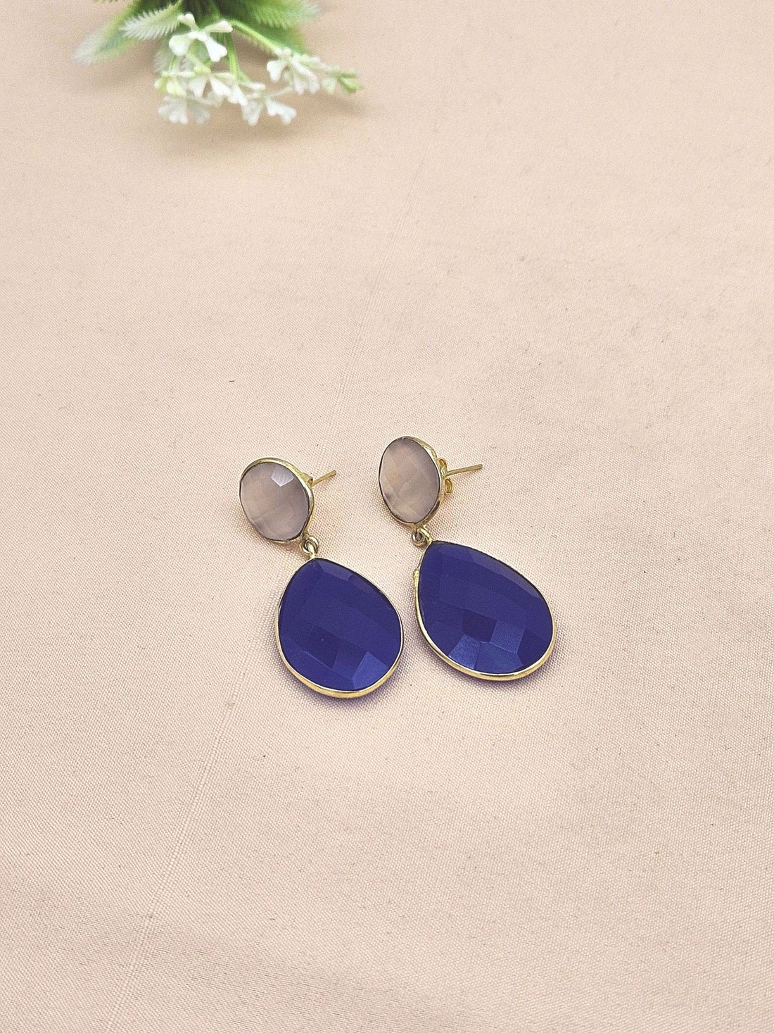 Fine Handcrafted Gold plated Blue Onyx Rose Quartz stone light weight Dangle Drop Earrings