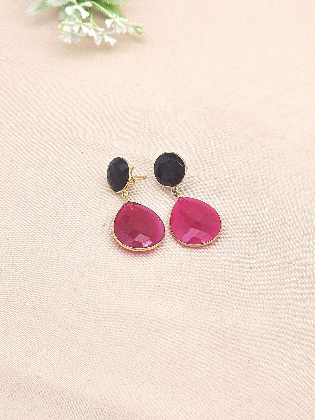 Fine Handcrafted Gold plated Magenta-Black Onyx stone light weight Dangle Drop Earrings