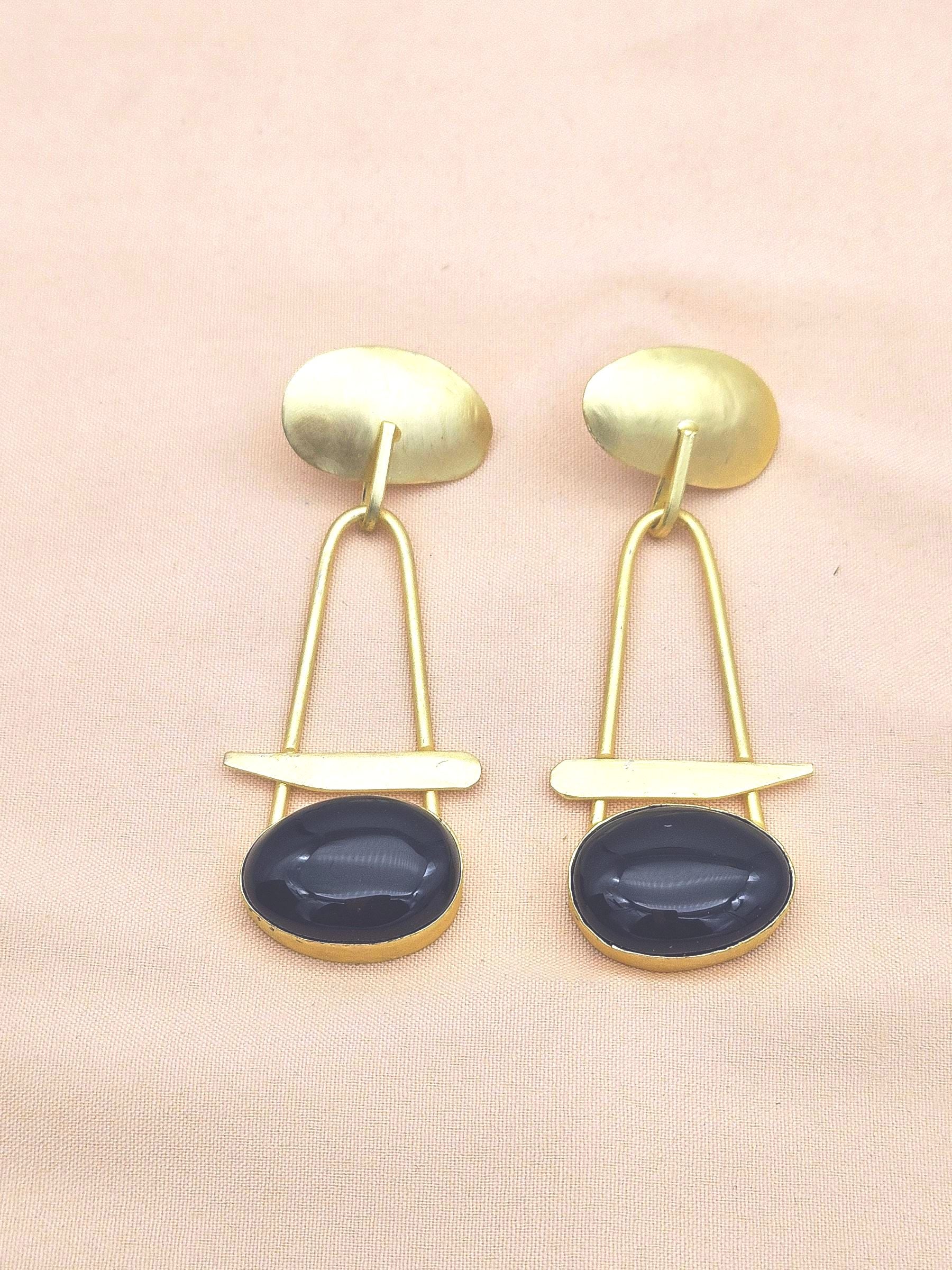 Awesome Golden Black Onyx Beautiful Designer Stone Dangle Drop Earrings