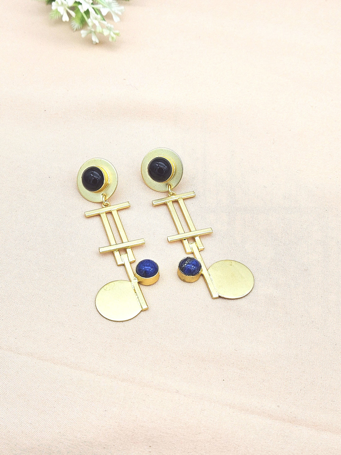 Awesome Gold plated Black Onyx-Lapis Charming Designer Dangle Drop Earrings