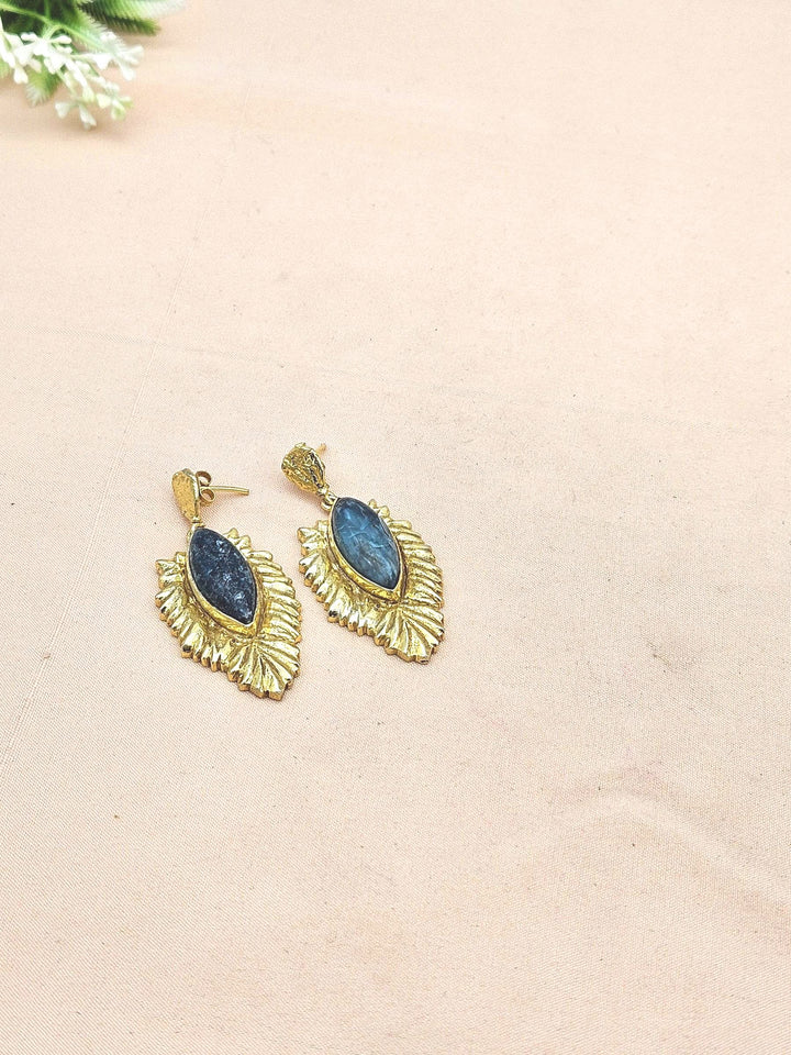 Amazing Gold plated Green Jasper stone Charming Floral Designer Dangle Drop Earrings