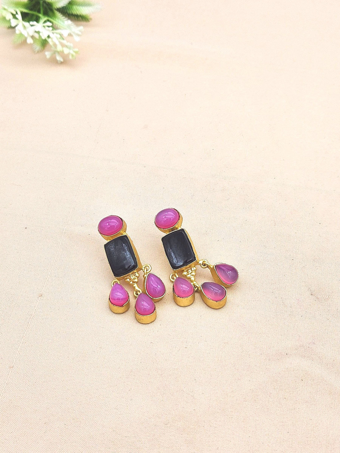 Charming Gold plated Black & Magenta Onyx Stone Beautiful Designer Dangle Drop Earrings