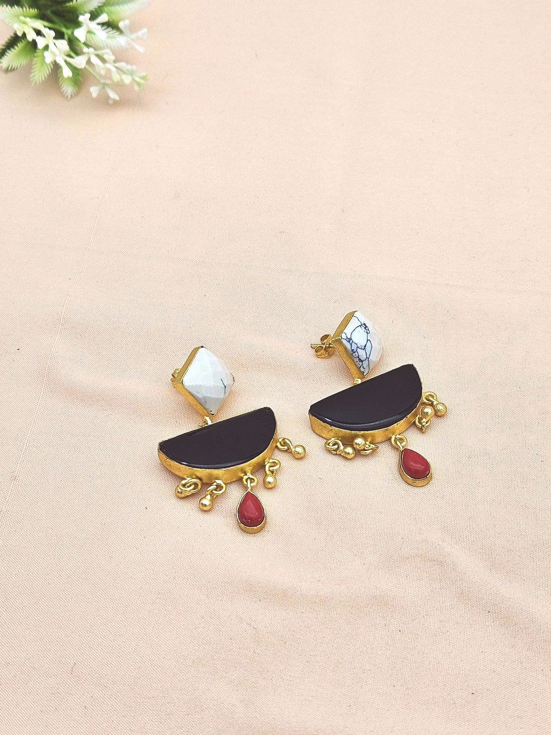 Awesome Handcrafted  Golden Black Onyx -Coral-Howlite Gem Stone Charming Designer Dangle Drop Earrings