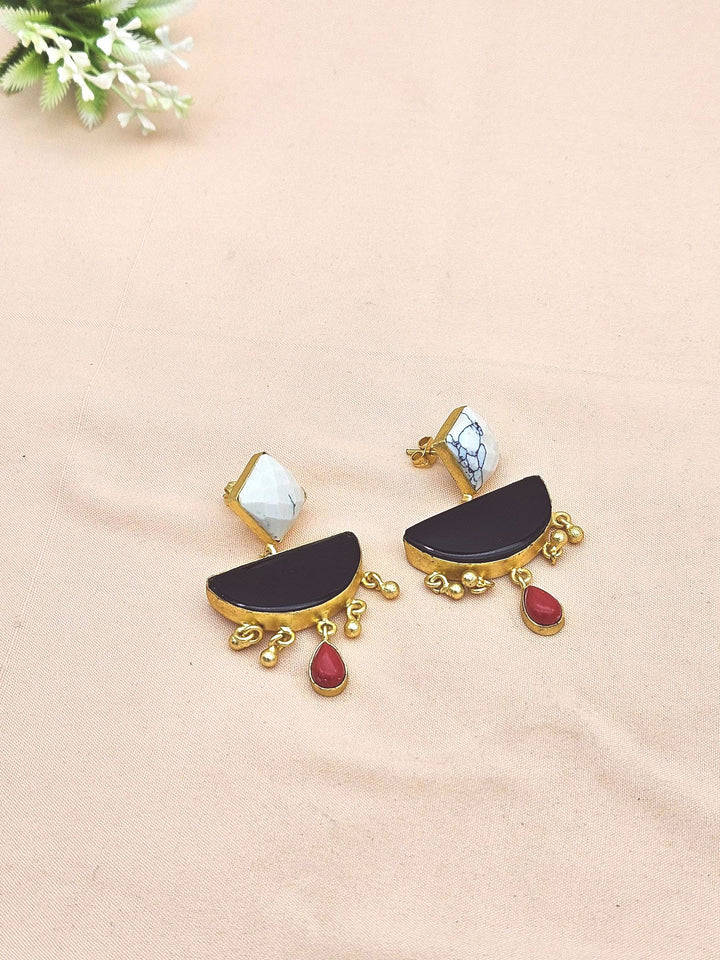 Awesome Handcrafted  Golden Black Onyx -Coral-Howlite Gem Stone Charming Designer Dangle Drop Earrings