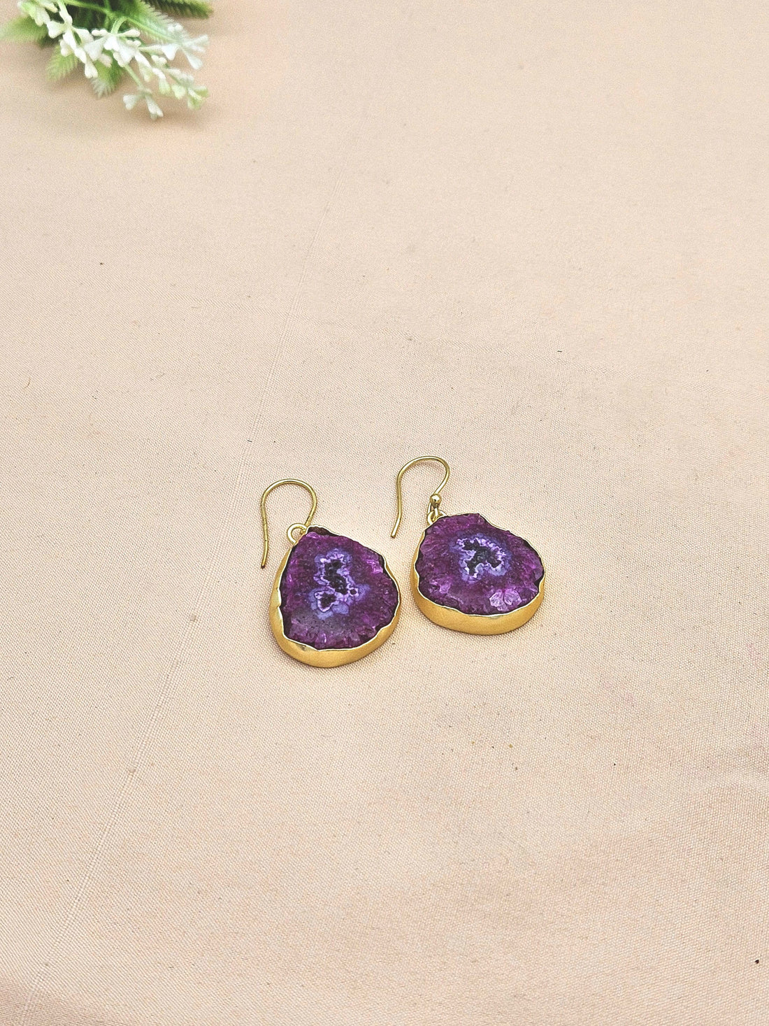 Charming Gold plated Pink Solar Quartz light weight Designer Dangle Drop Earrings