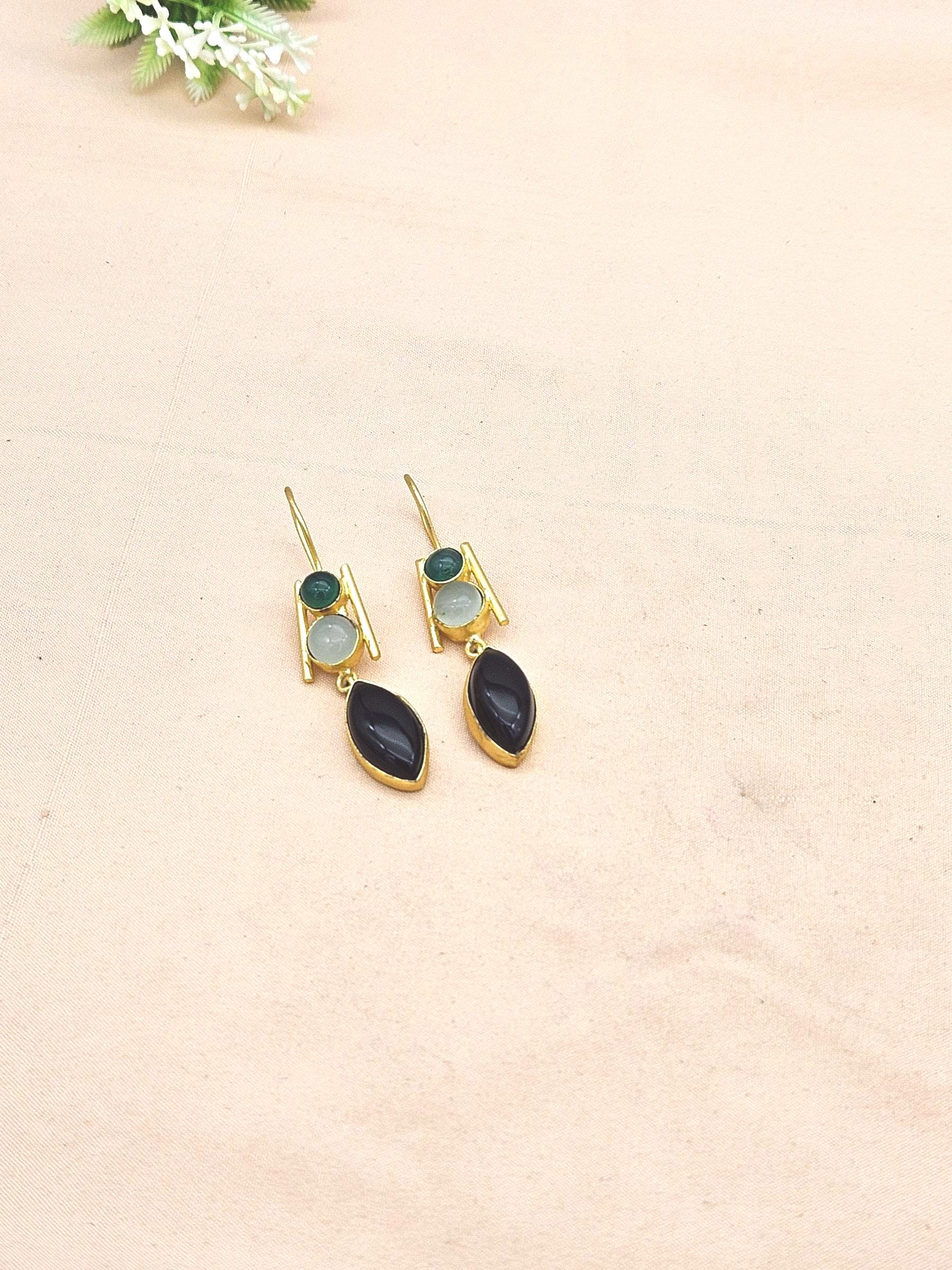Awesome Gold plated Black & Green Onyx-Chalcedony Beautiful Designer Dangle Drop Earrings