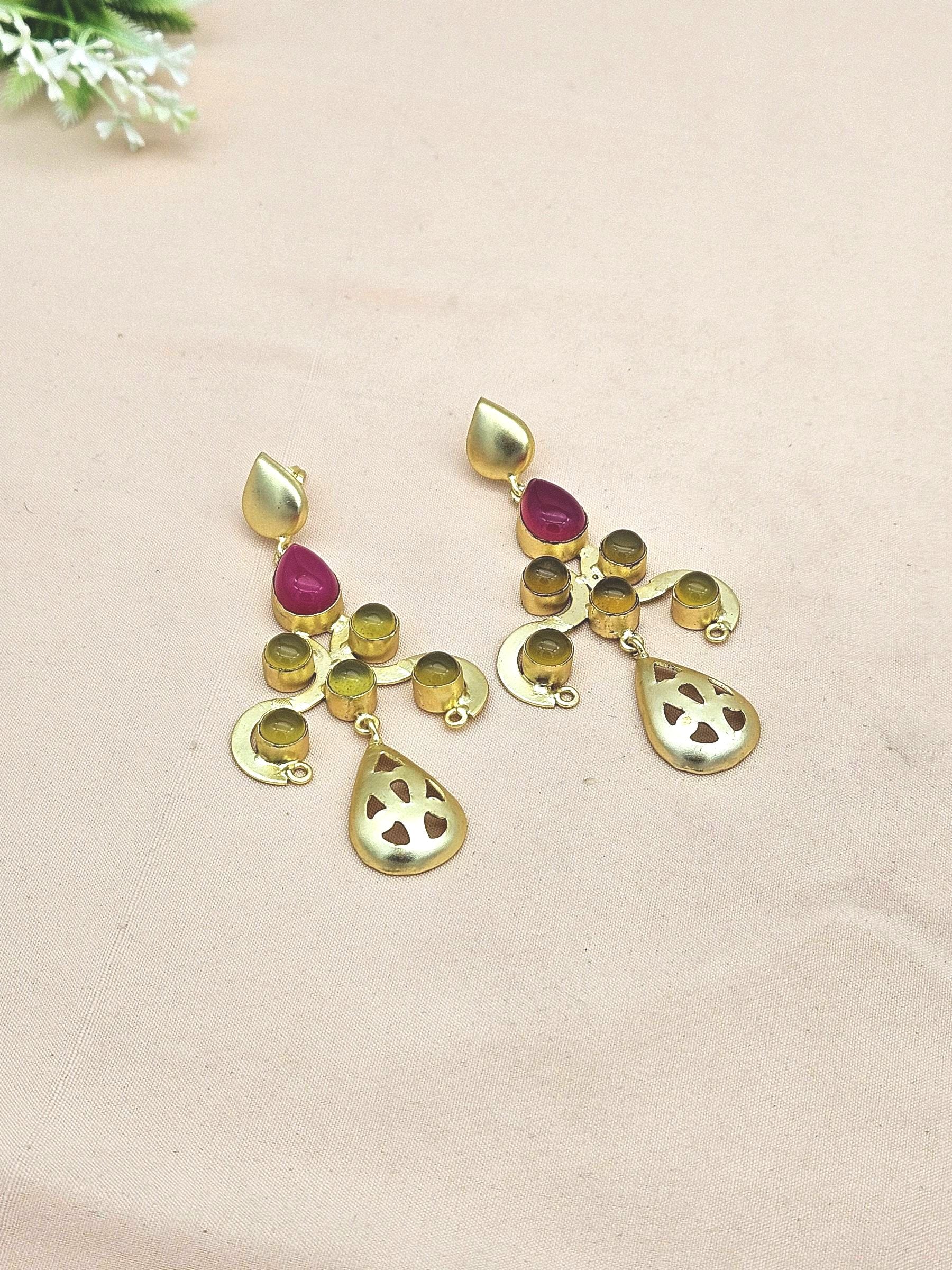 Gorgeous Gold plated Magenta Onyx-Yellow Chalcedony stone Charming Designer Dangle Drop Earrings