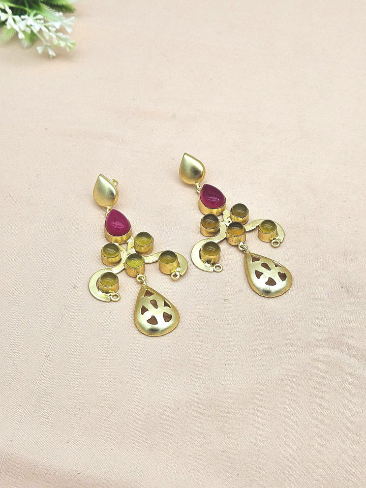 Gorgeous Gold plated Magenta Onyx-Yellow Chalcedony stone Charming Designer Dangle Drop Earrings