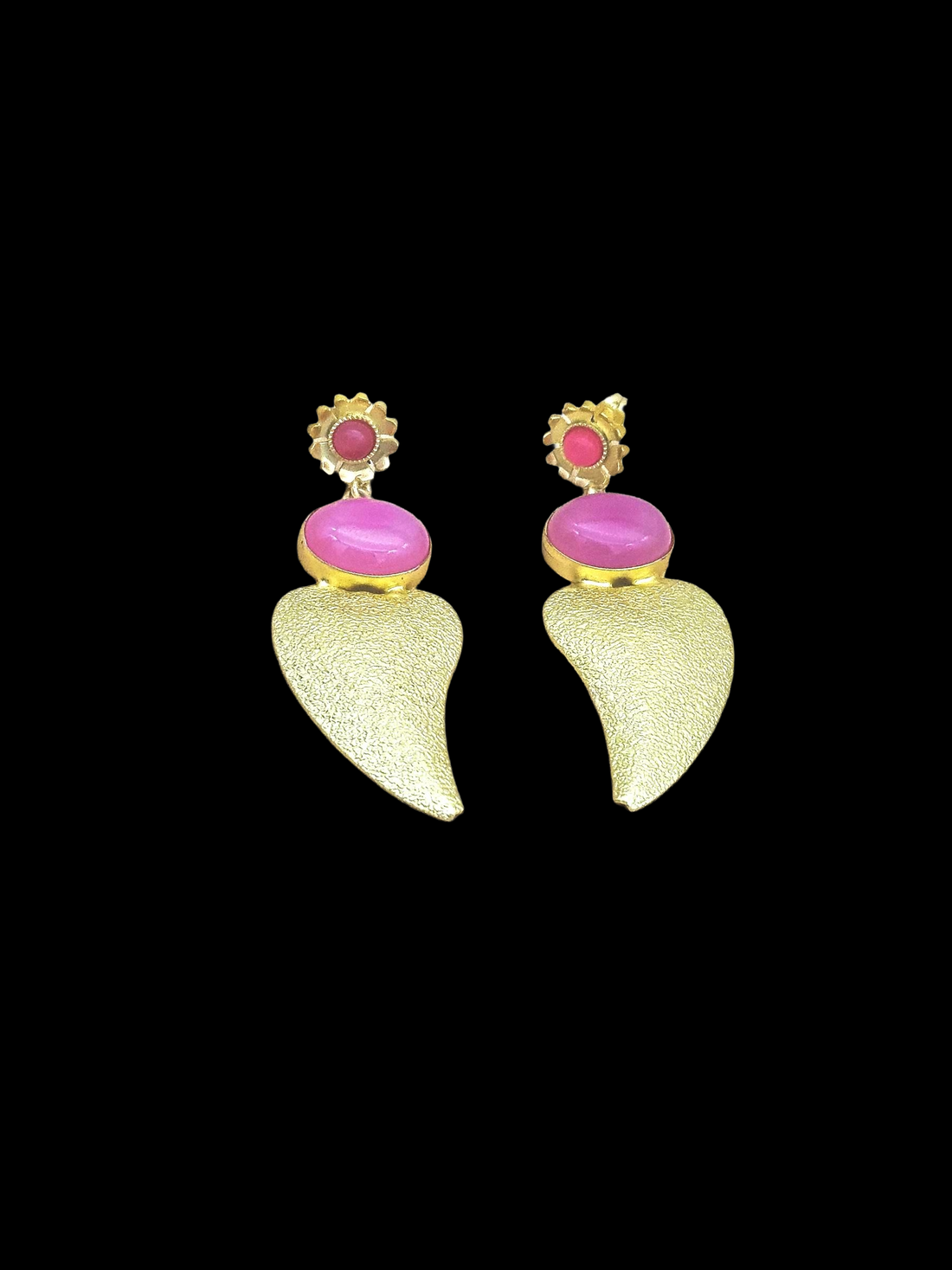 Attractive Gold plated Pink Onyx Stone Charming Designer Dangle Drop Earrings