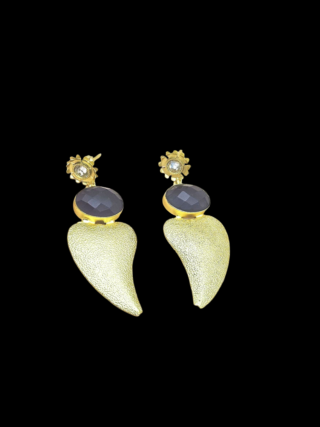 Attractive Gold plated Faceted Amethyst-AD Stone Charming Designer Dangle Drop Earrings