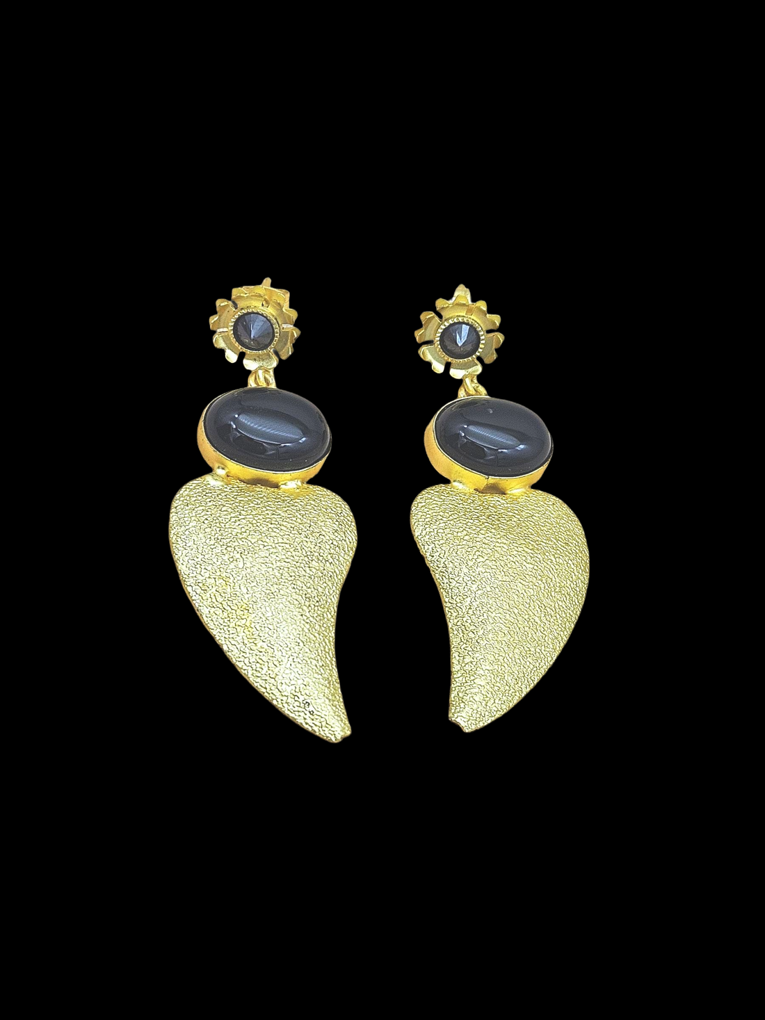Attractive Gold plated Black Onyx  Stone Charming Designer Dangle Drop Earrings