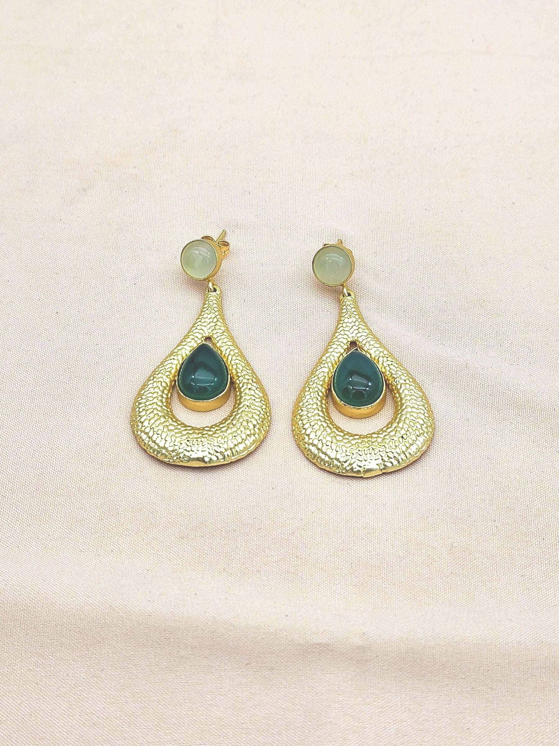 Amazing Gold plated Aquamarine-Green Onyx Stone Cute Designer Dangle Drop Earrings