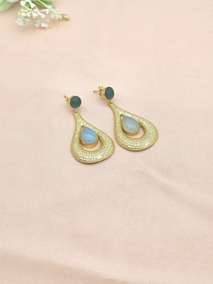 Amazing Gold plated Green Onyx Chalcedony Stone Cute Designer Dangle Drop Earrings