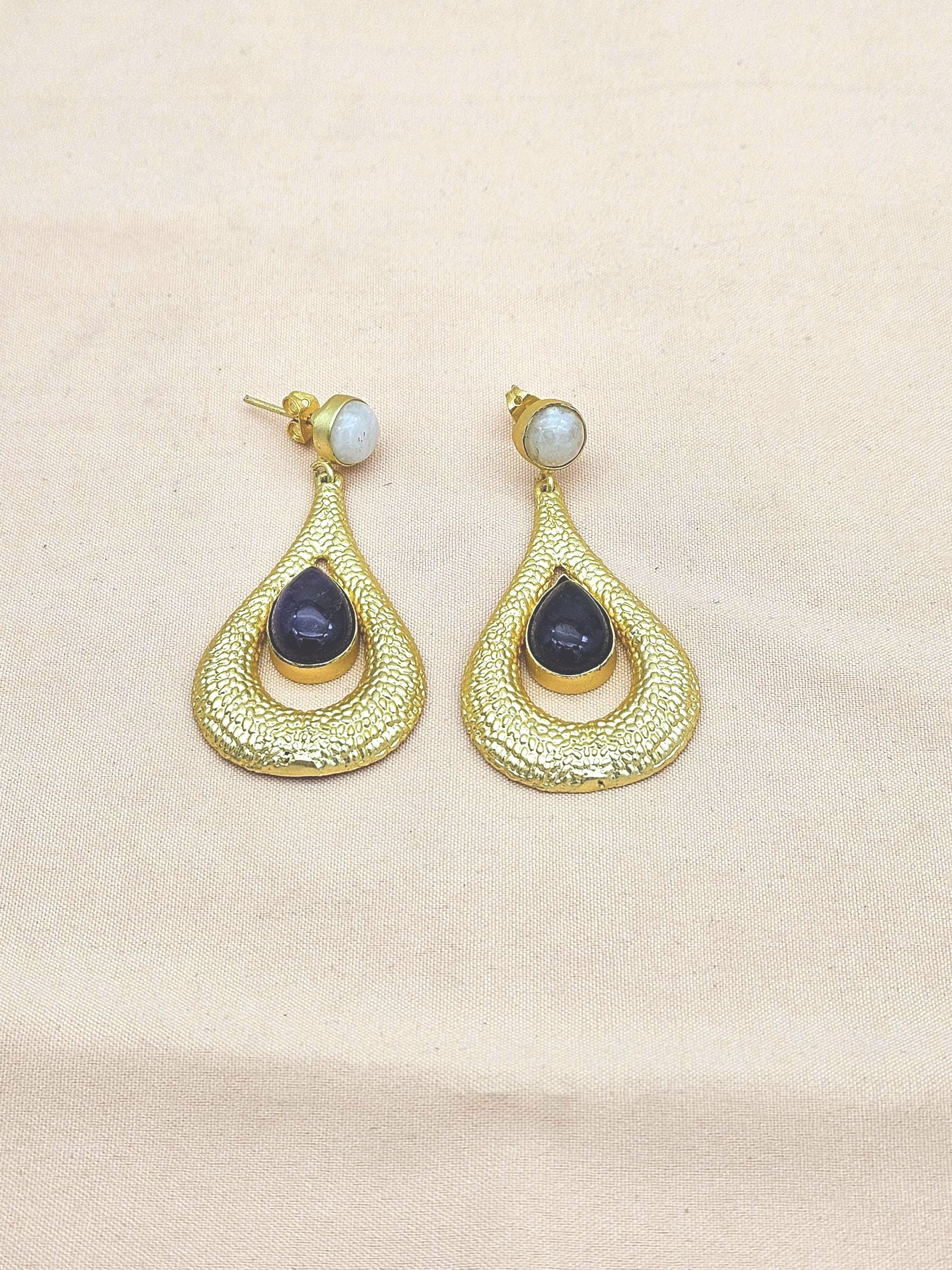 Amazing Gold plated White Rainbow-Amethyst Stone Cute Designer Dangle Drop Earrings