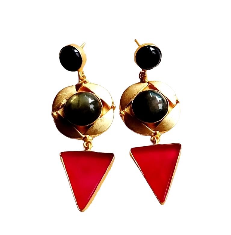 Attractive Gold plated Black Onyx-Labradorite-Magenta Onyx Designer Dangle Drop Earrings