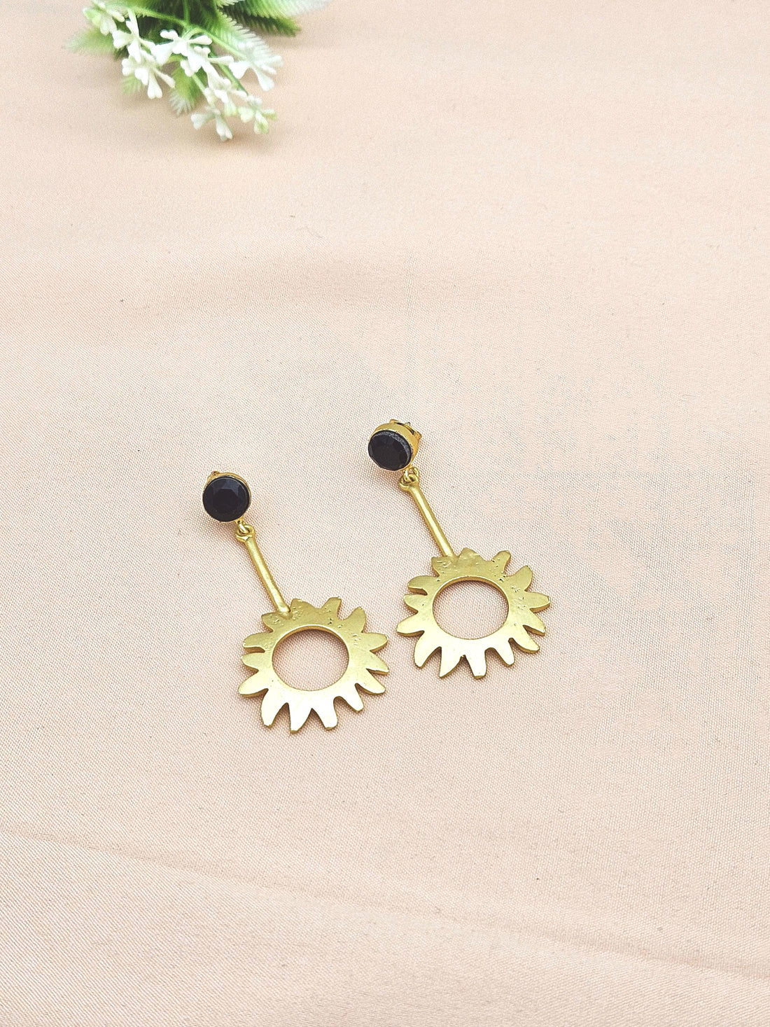 Charming Gold plated Black Onyx Designer Dangle Drop Earrings