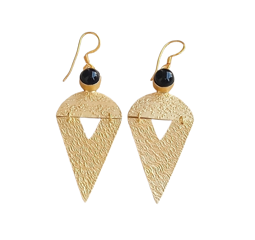 Awesome Matte Finish Gold plated Black Onyx light weight Charming Designer Dangle Drop Earrings