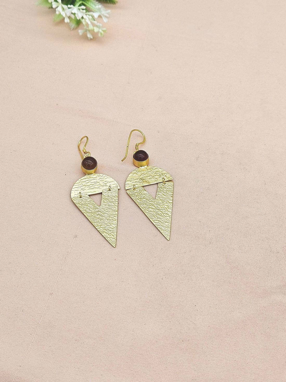 Awesome Matte Finish Gold plated Red Onyx light weight Charming Designer Dangle Drop Earrings