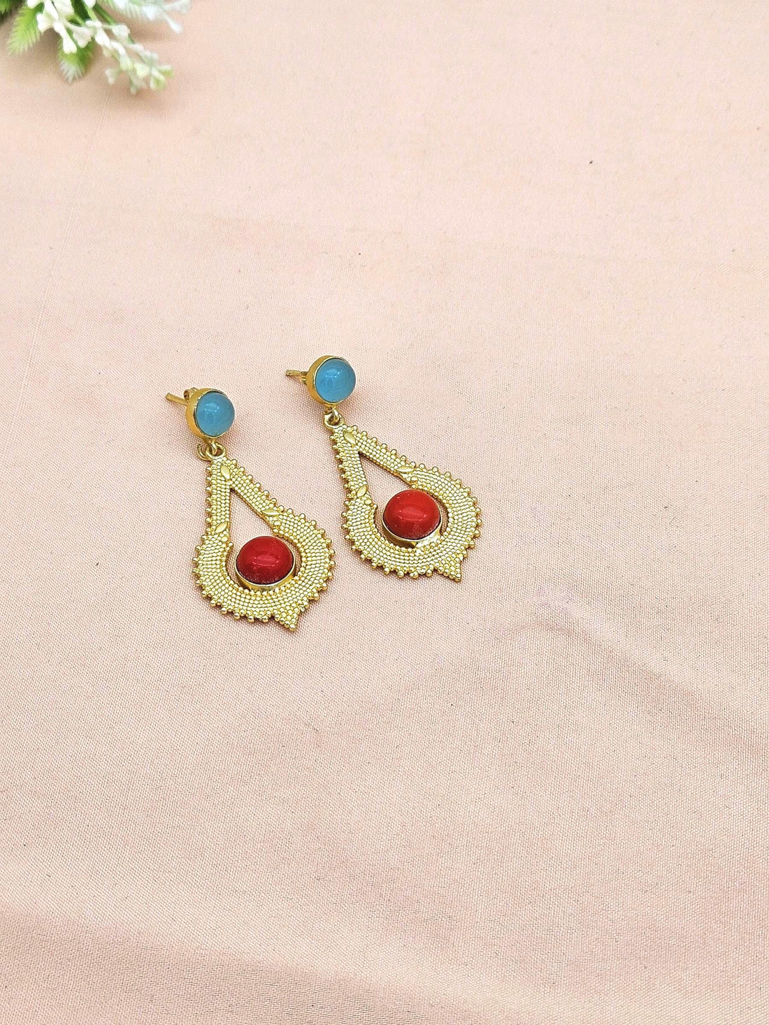Attractive Gold plated Chalcedony Coral Stone Charming Designer Dangle Drop Earrings