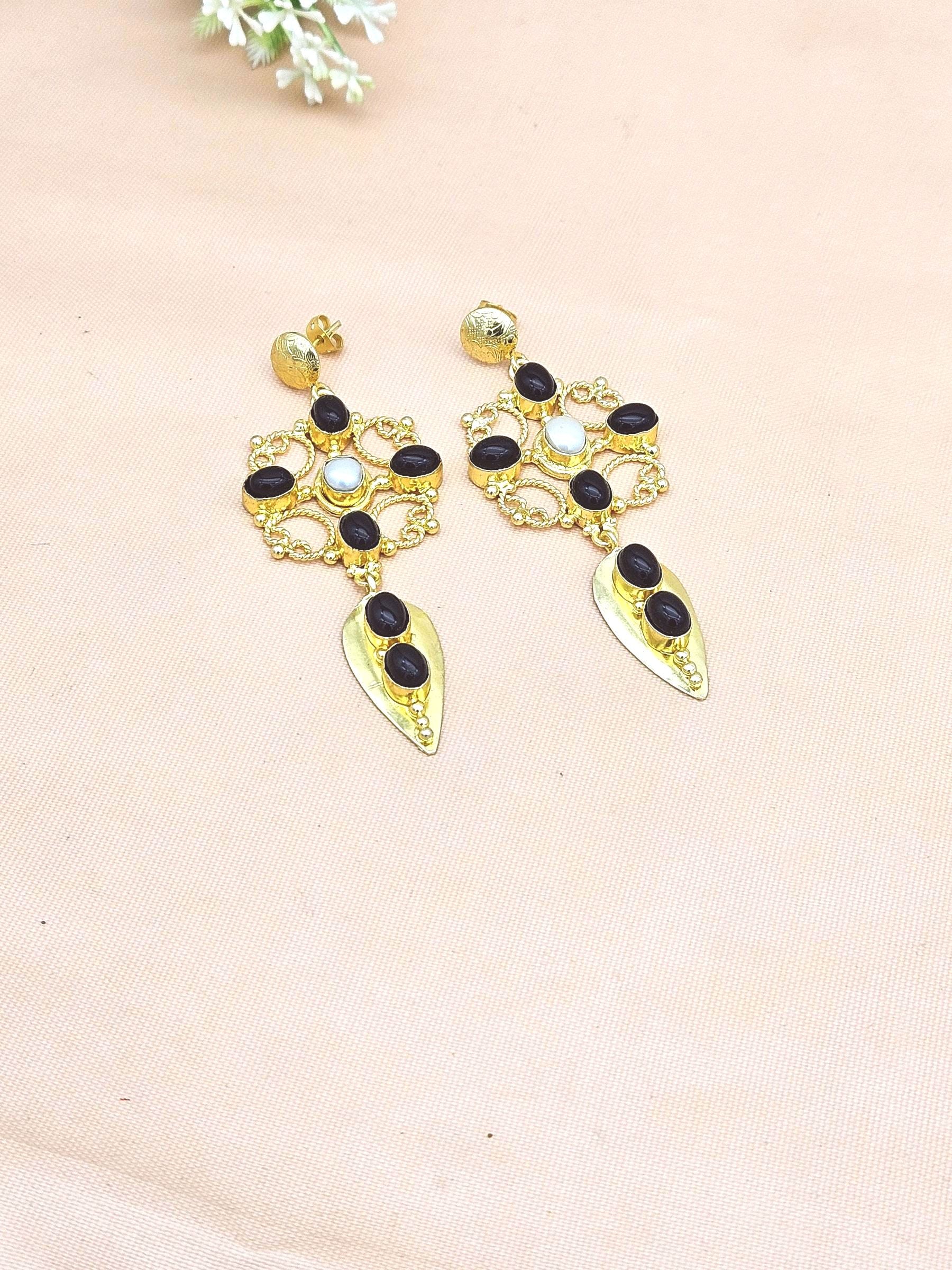 Amazing Gold Plated Black Onyx Pearl Stone Cute Floral Designer Dangle Drop Earrings