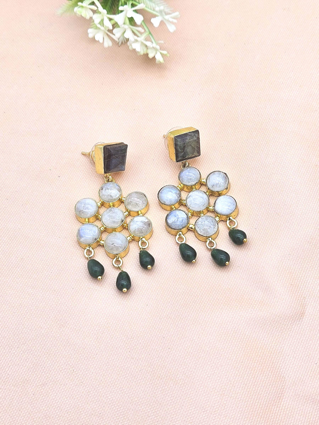 Amazing Gold Plated White Rainbow-Labradorite Green Glass Beads Stones Charming  Designer Dangle Drop Earrings