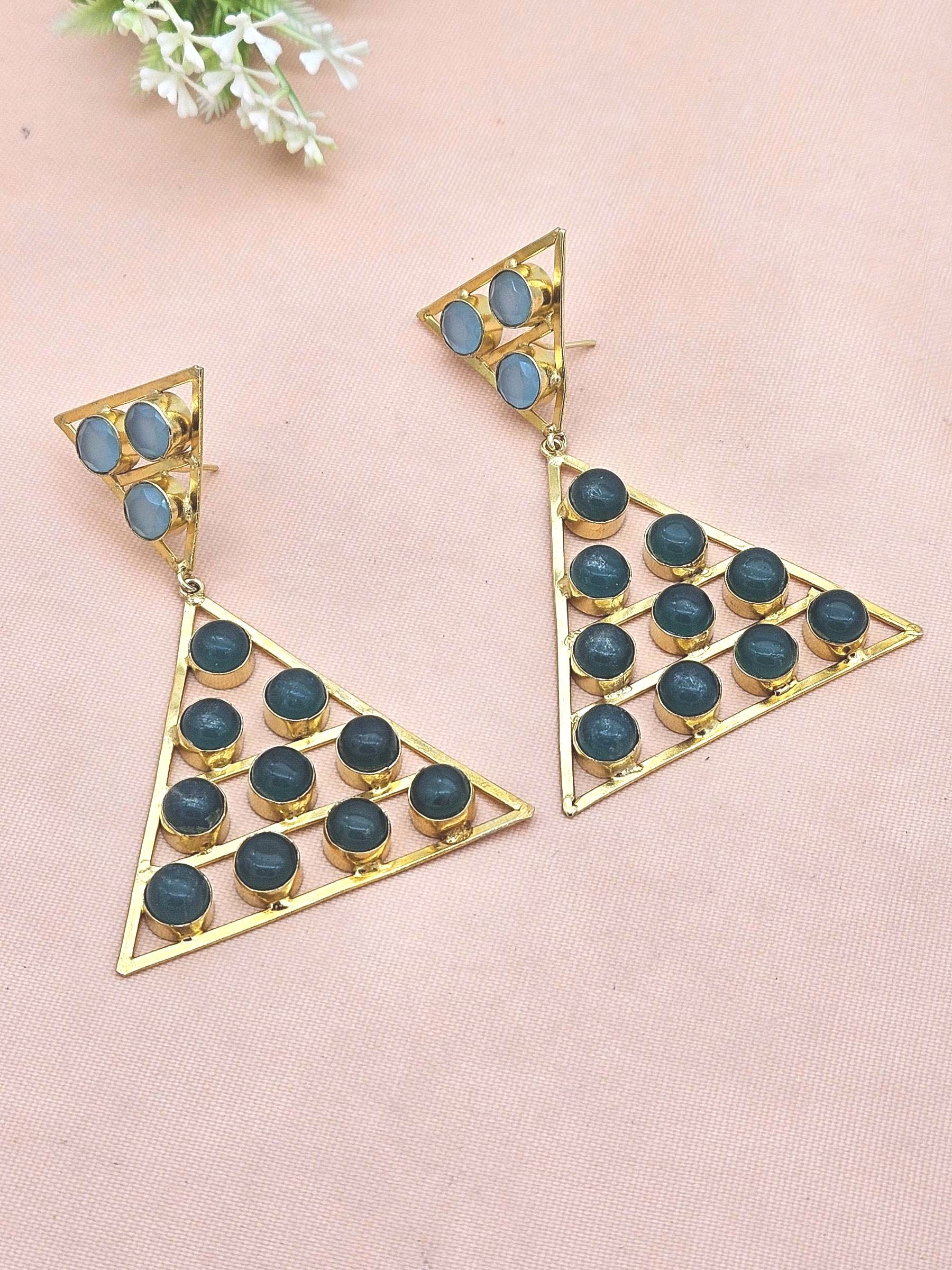 Gorgeous Gold Plated Chalcedony-Green Onyx Stones Charming Triangle Design Costume Dangle Drop Earrings