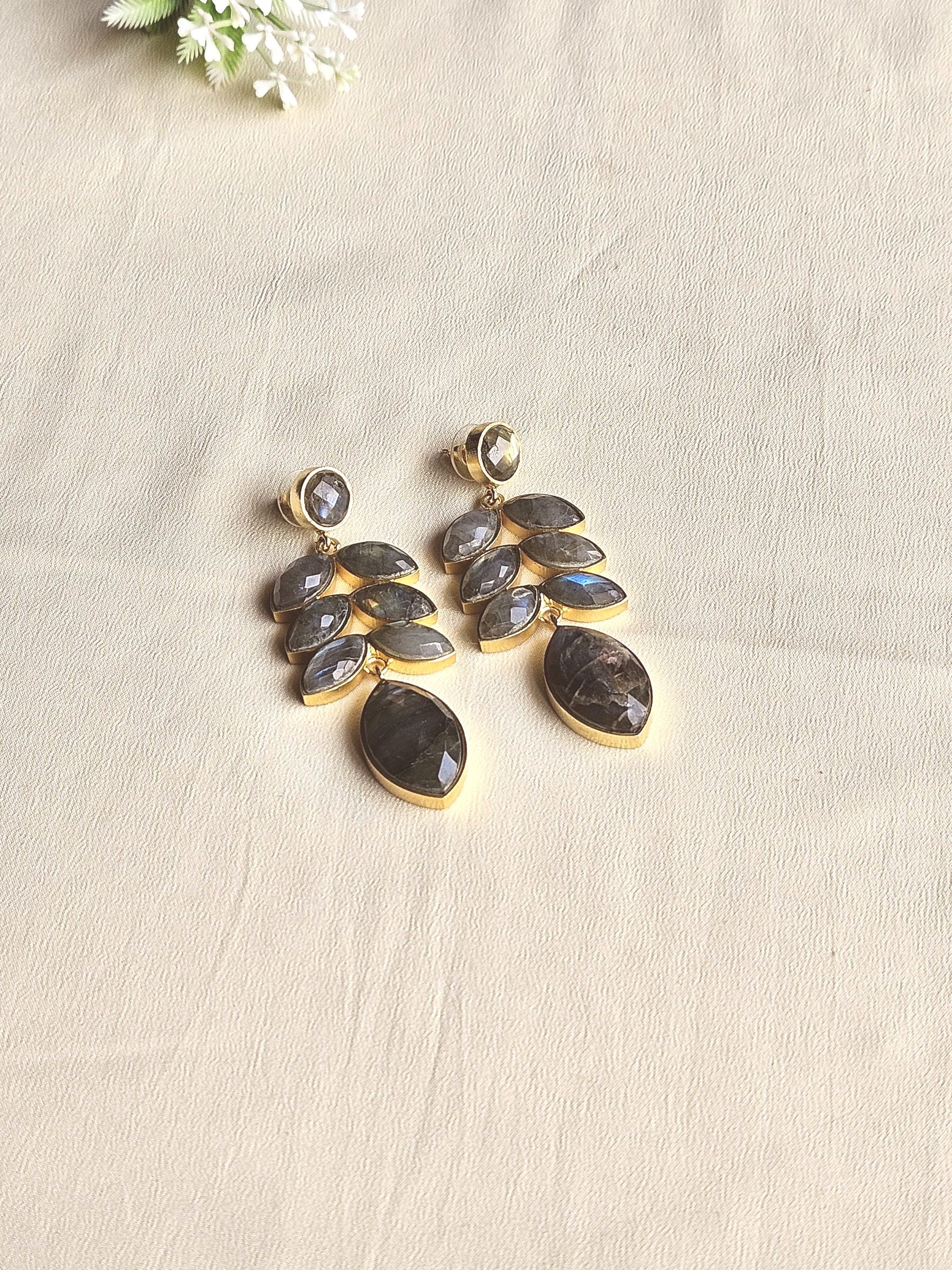 Gorgeous Antique Gold Semi Precious Stones Artistic Designer Dangle Earring.