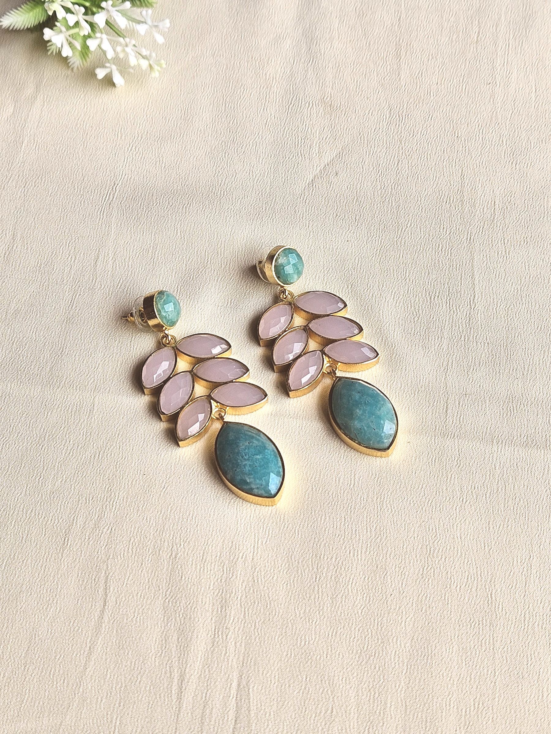 Gorgeous Antique Gold Semi Precious Stones Artistic Designer Dangle Earring.