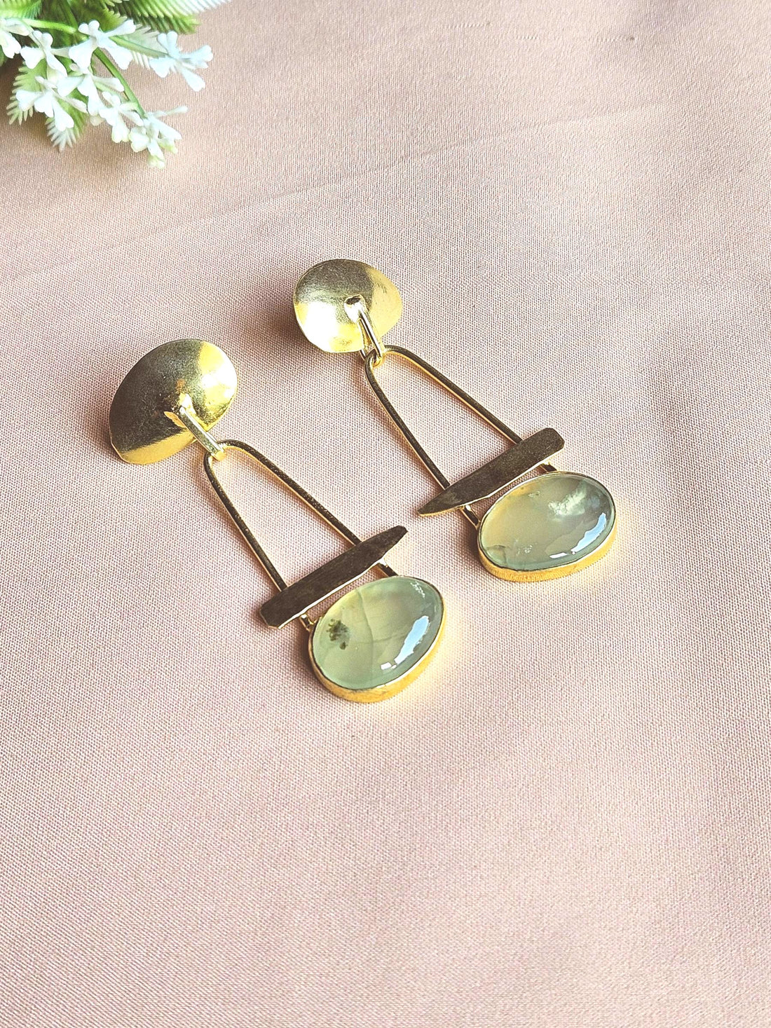 Awesome Gold Plated Prehnite Gemstone Charming Designer Dangle Drop Earrings