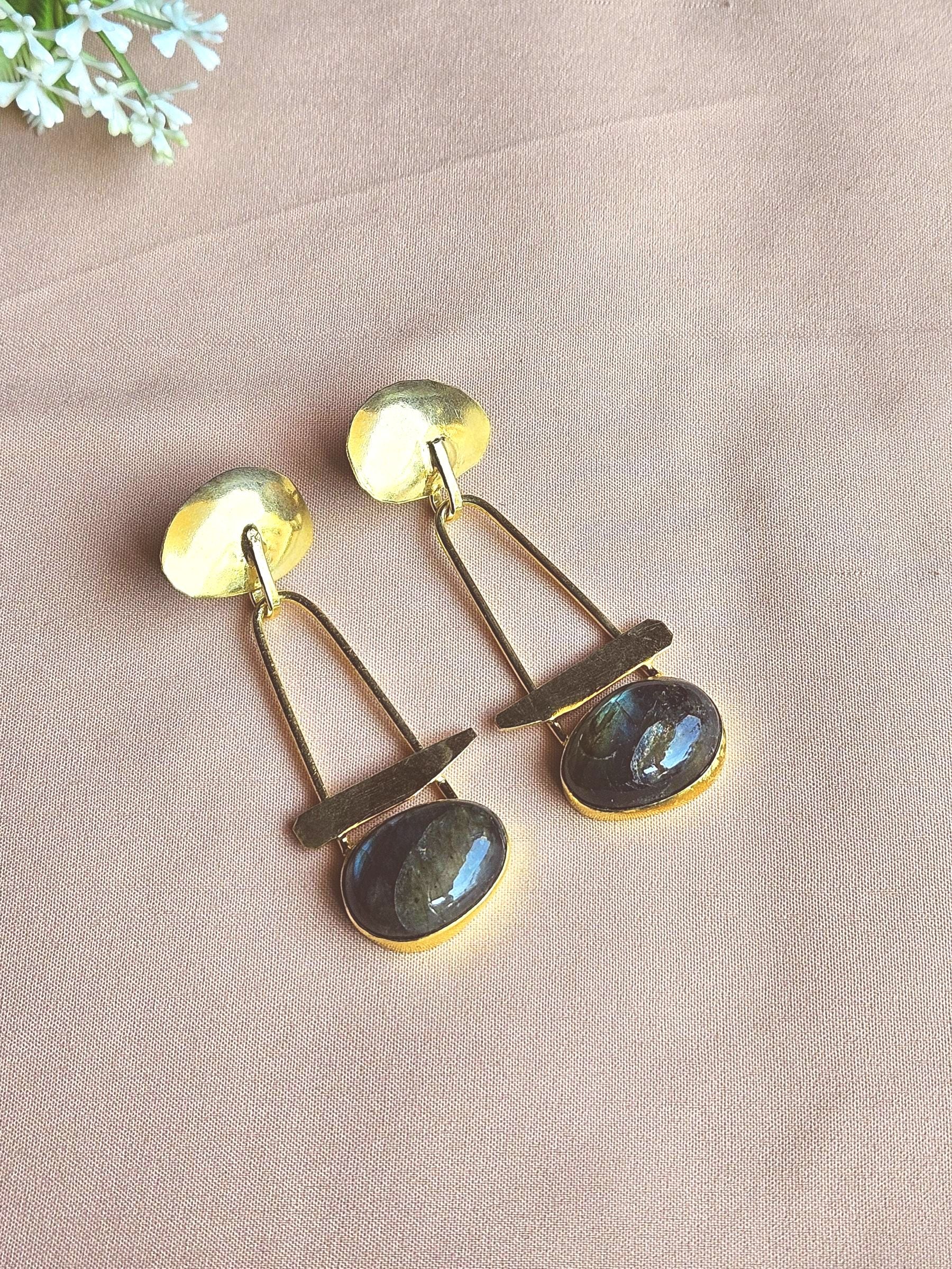 Awesome Gold Plated Labradorite Gemstone Charming Designer Dangle Drop Earrings