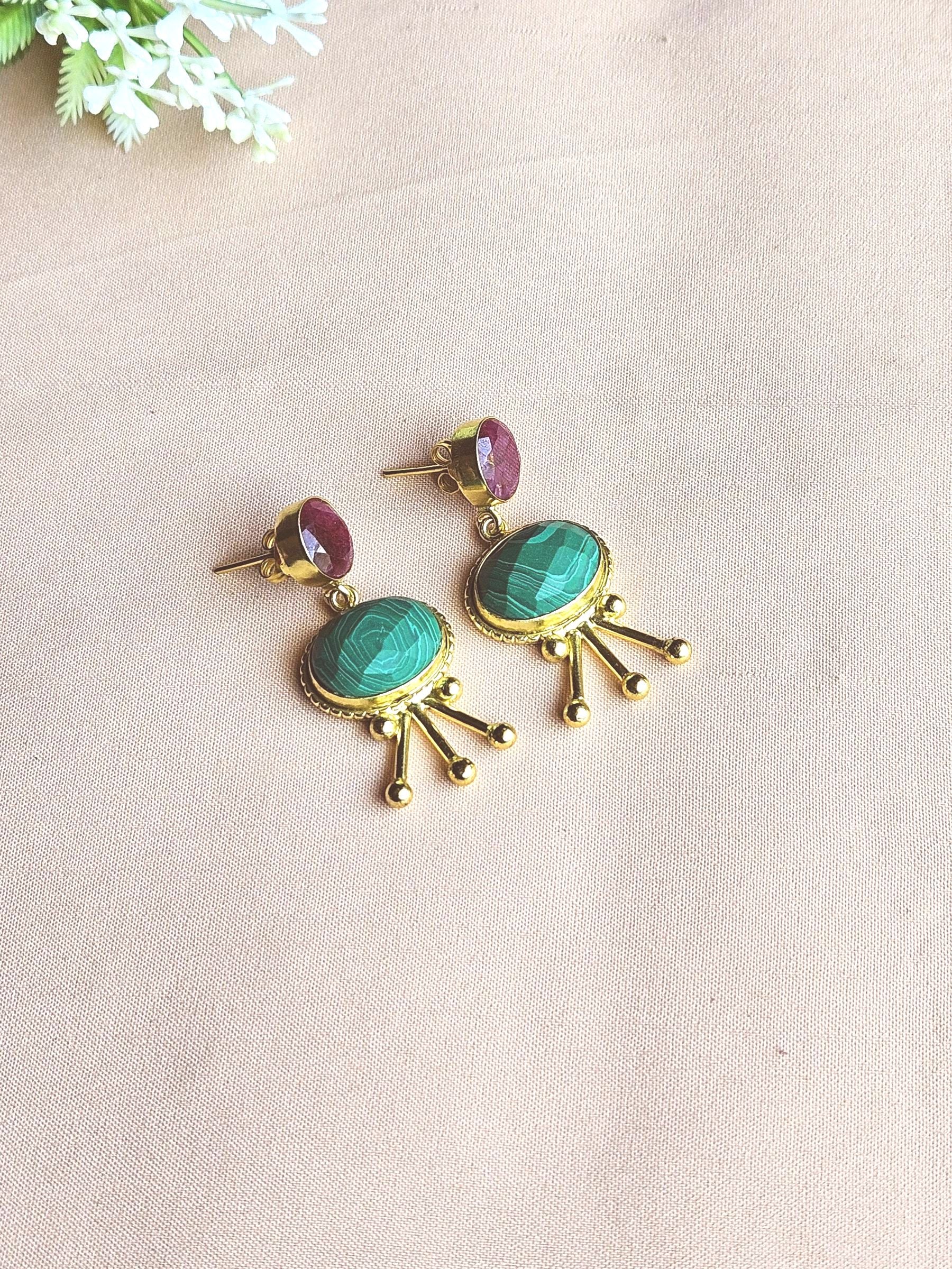 Stunning Gold Plated Semi Precious Gemstone Charming Designer Light Weight Dangle Drop Earrings