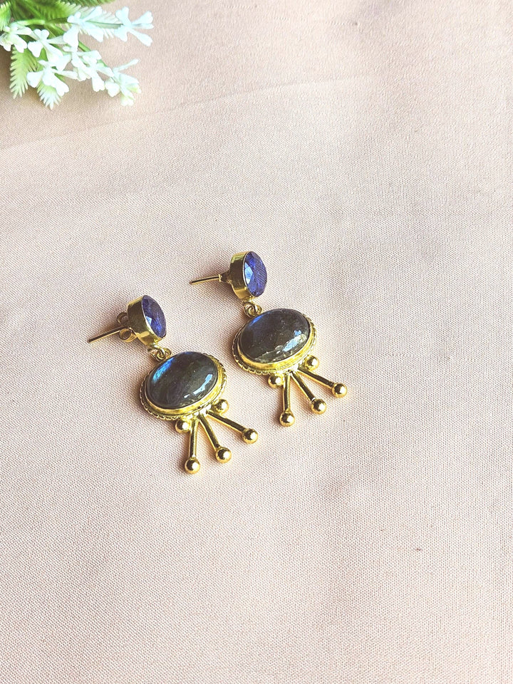 Stunning Gold Plated Semi Precious Gemstone Charming Designer Light Weight Dangle Drop Earrings