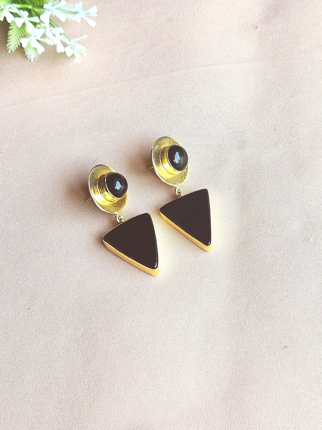 Awesome Gold Plated Semi Precious/ Imitation stone Light Weight Dangle Drop Earrings
