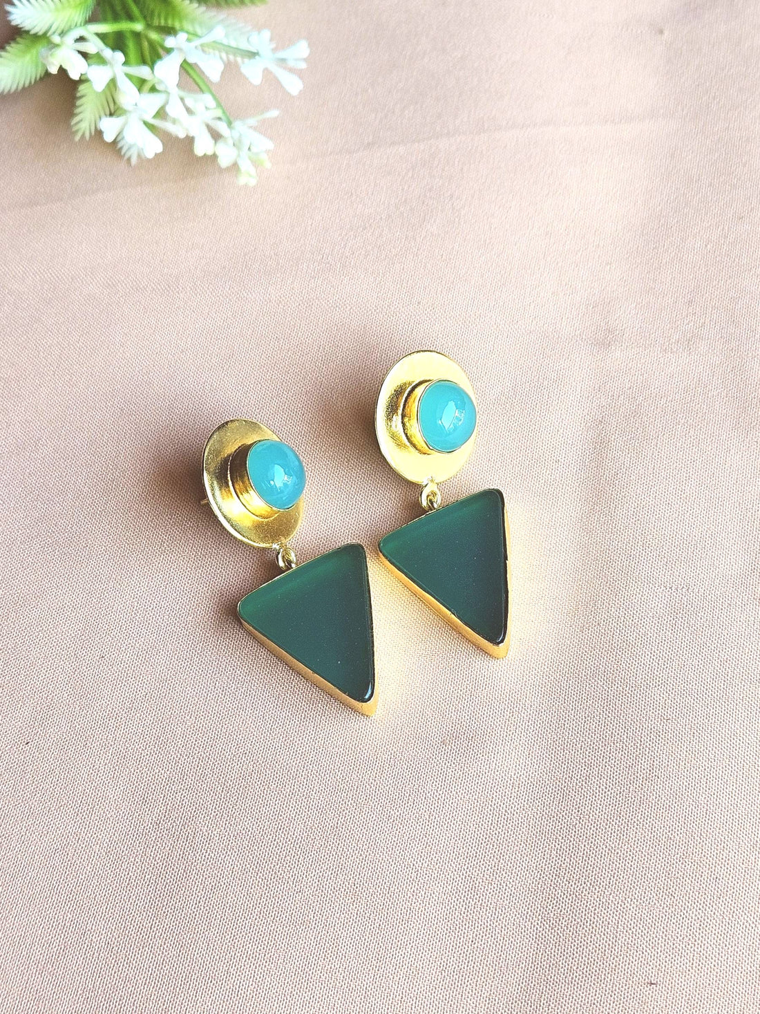 Awesome Gold Plated Semi Precious Gemstone Light Weight Dangle Drop Earrings