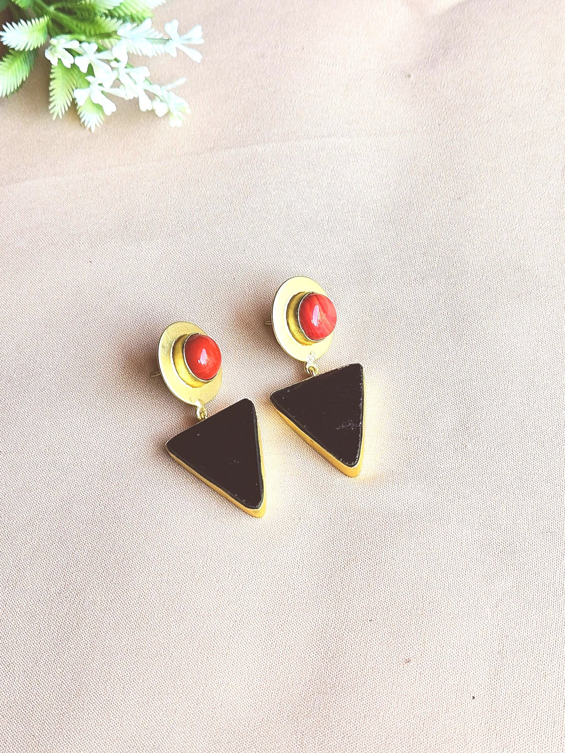 Awesome Gold Plated Imitation stone Light Weight Dangle Drop Earrings