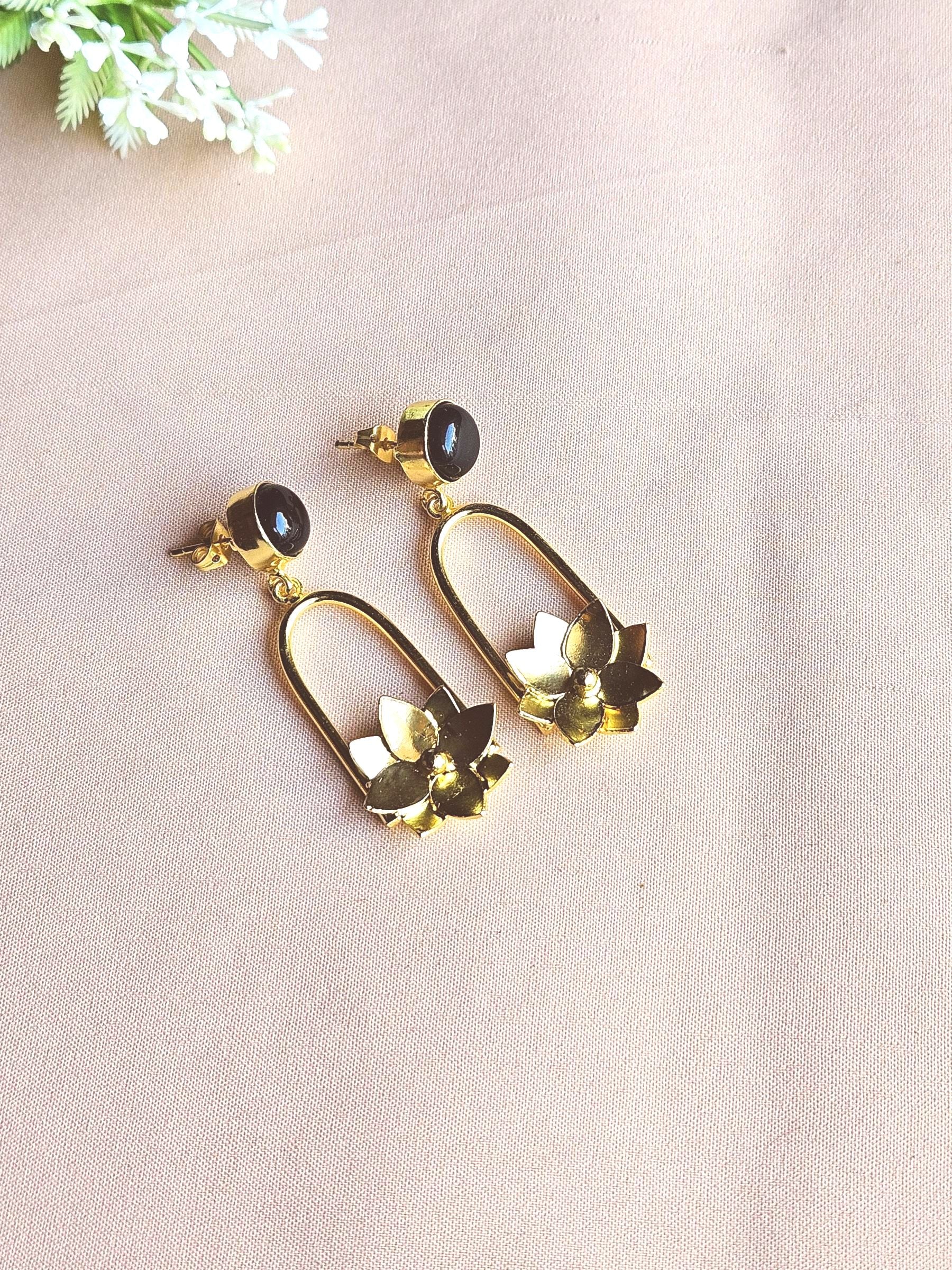 Gorgeous Gold Plated Semi Precious Gemstone Charming Designer Dangle Drop Earrings