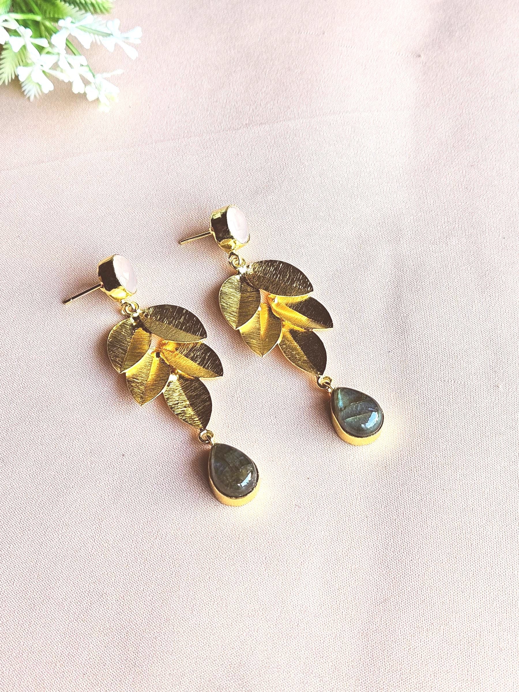 Stunning Gold Plated Semi Precious Gemstone Charming Designer Dangle Drop Earrings