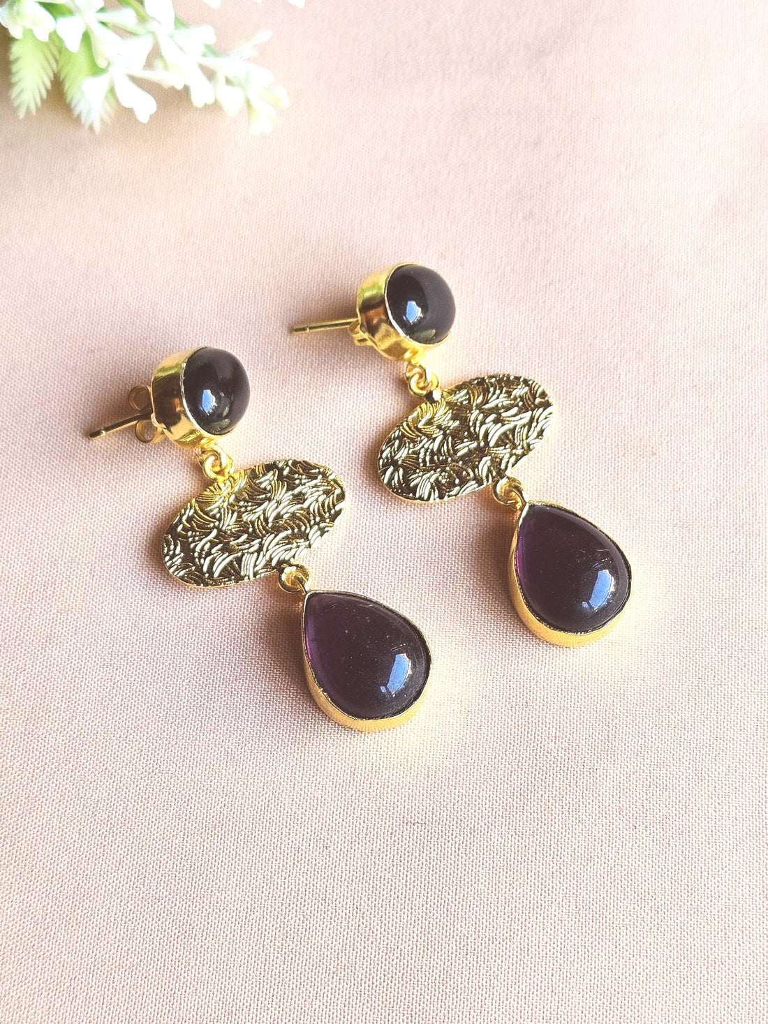 Charming Gold Plated Semi Precious / Imitation stone Light Weight Dangle Drop Earrings