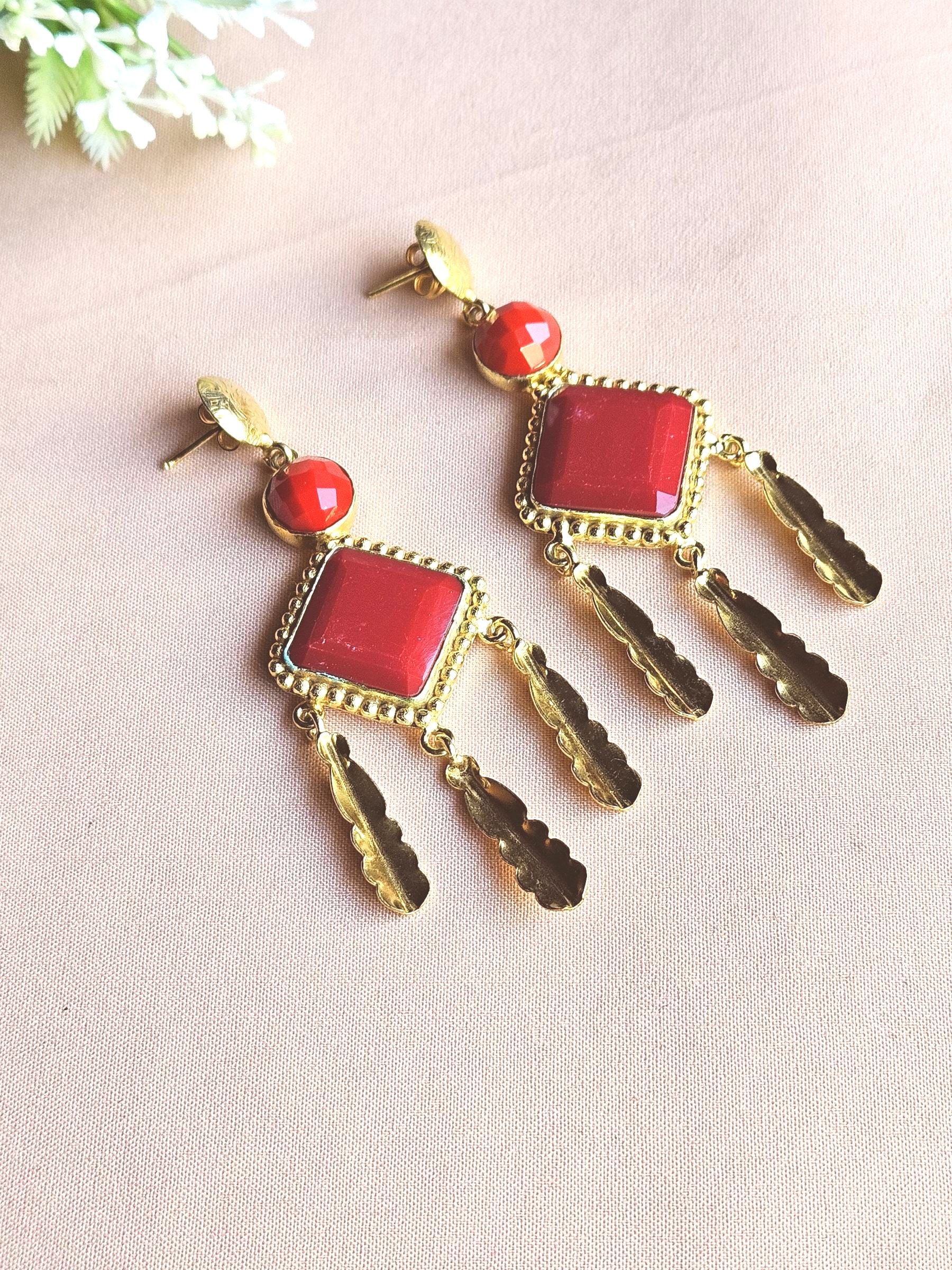 Amazing Gold Plated Semi Precious / Imitation stone Light Weight Dangle Drop Earrings