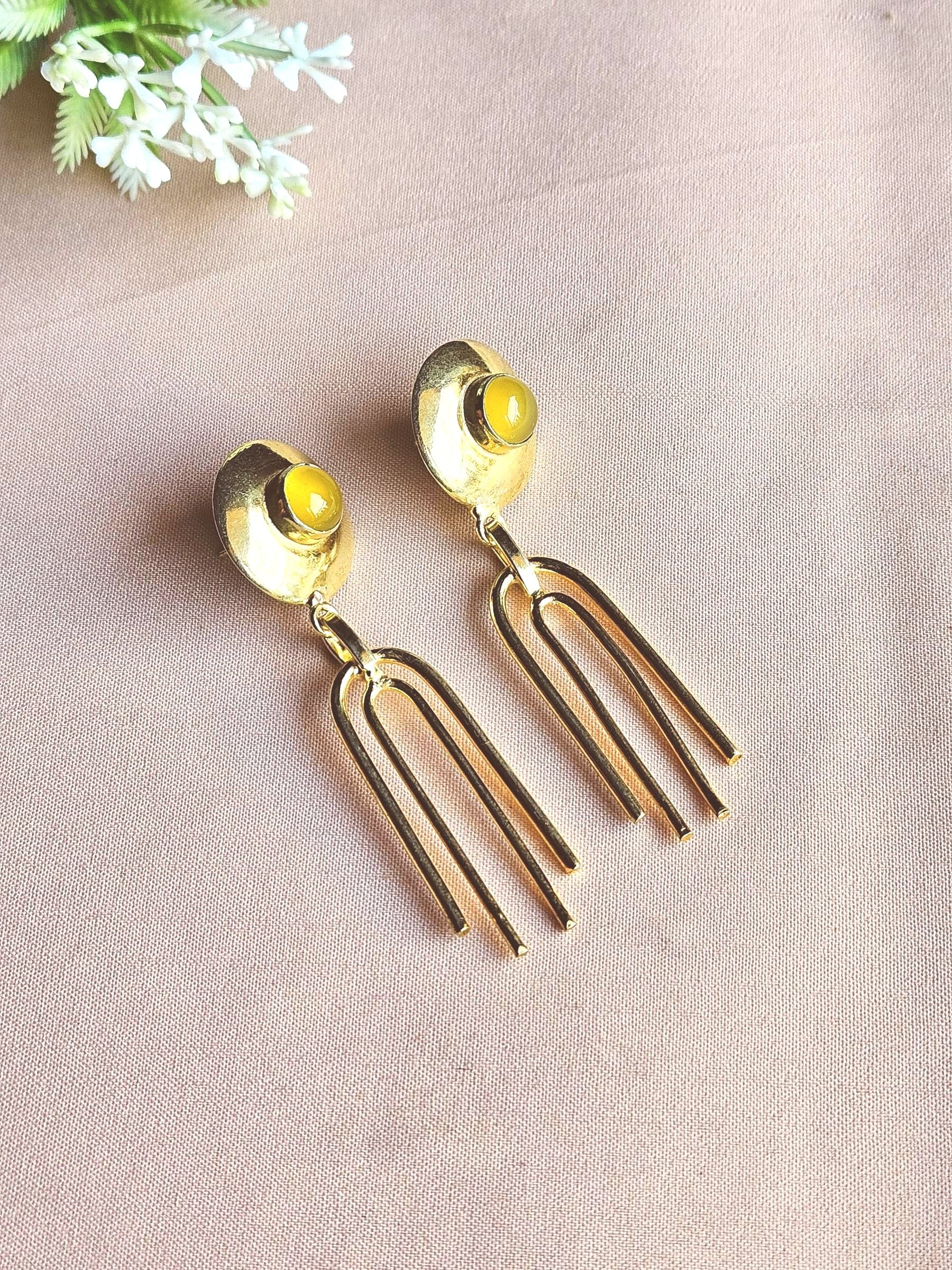 Gorgeous Gold Plated Semi Precious Gemstone Light Weight Designer Dangle Drop Earrings