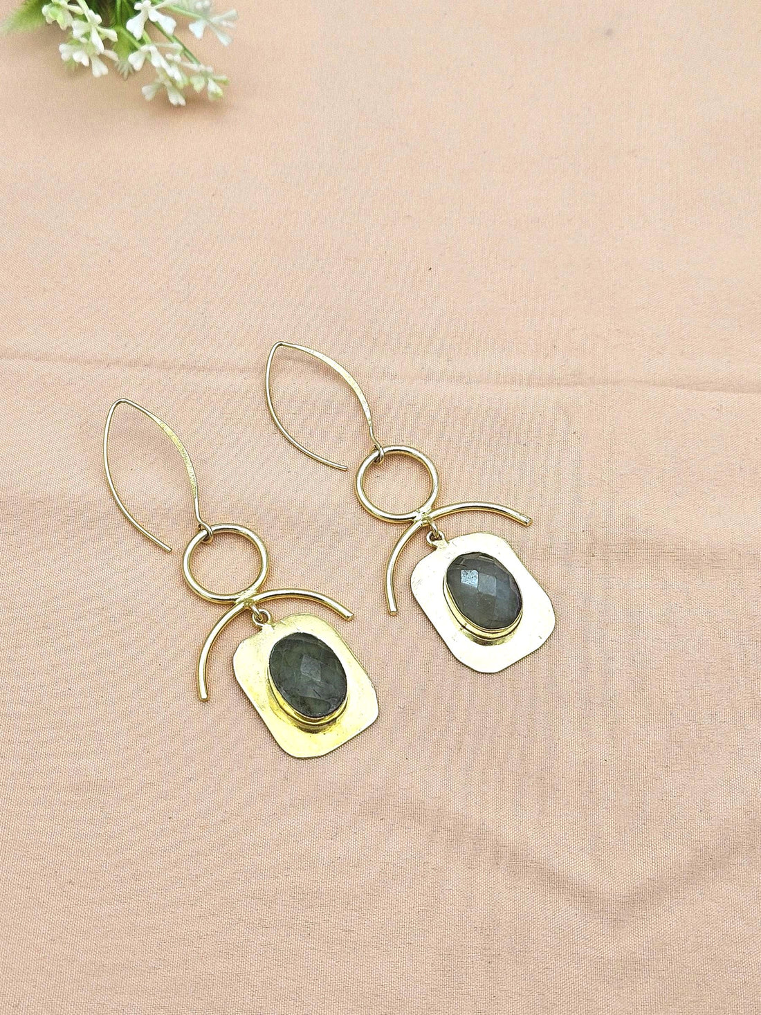 Awesome Gold Plated Semi Precious stone Charming Designer Dangle Drop Earrings